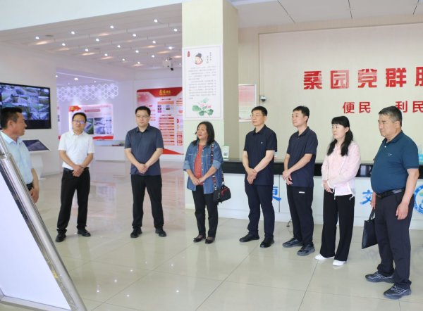 e路配资 泉城文艺采风团走进相公庄：笔墨光影共绘乡村振兴新画卷